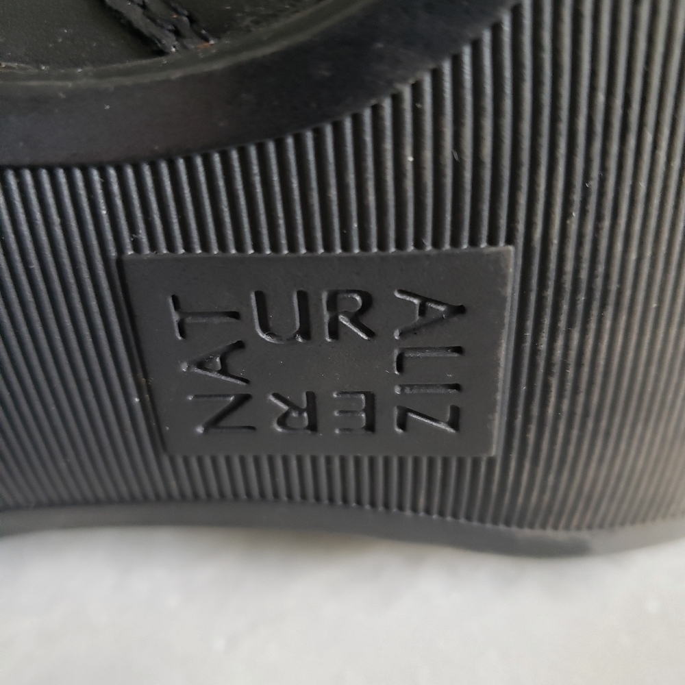 Naturalizer Dalton Boots - Picture 2 of 8